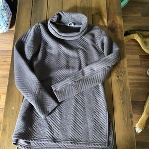 RBX long sweatshirt. Turtle neck